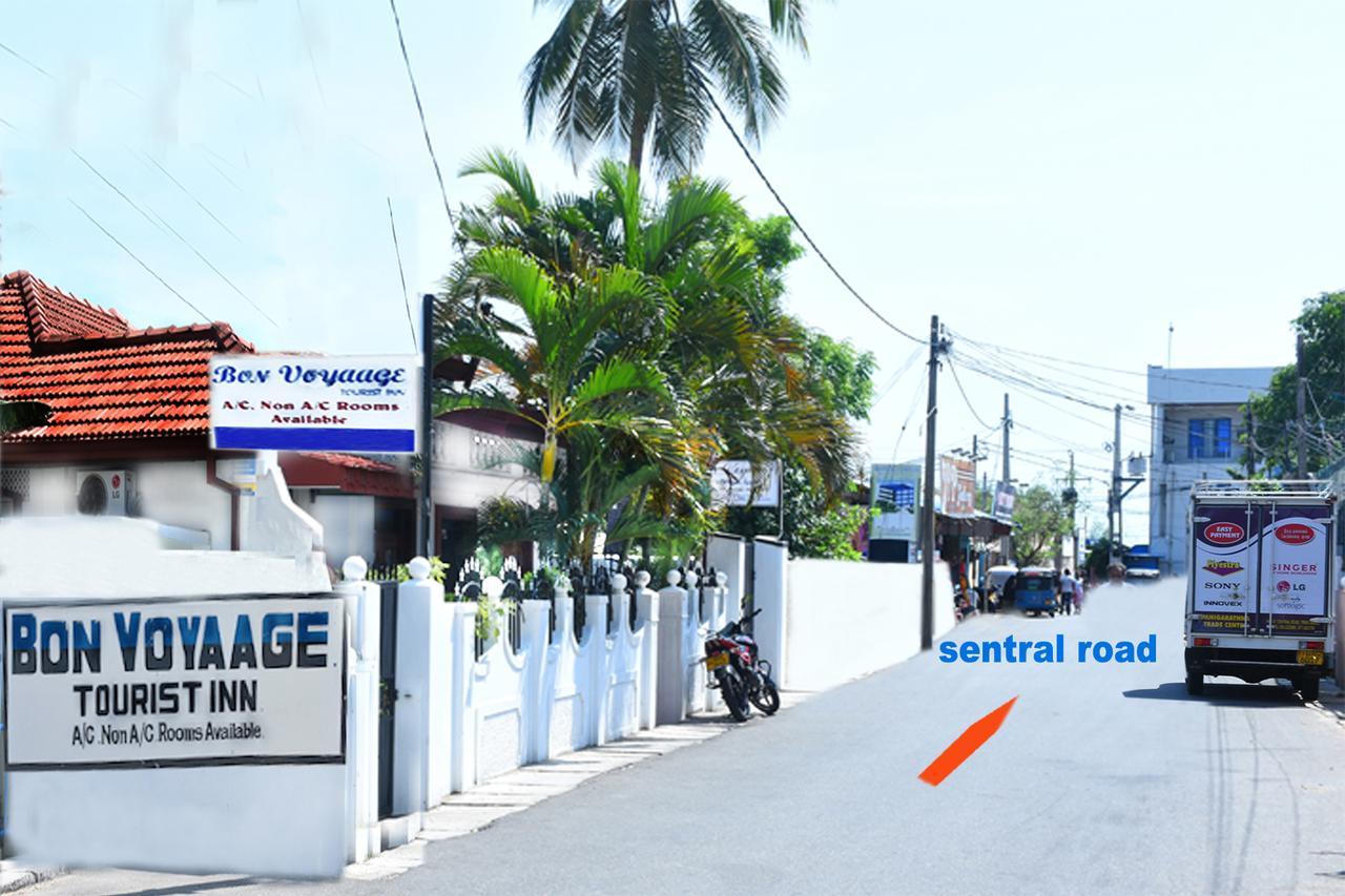 Bon Voyaage Tourist Inn Trincomalee Esterno foto